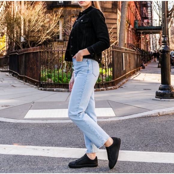Thursday Sneakers Premier Womens Black Suede Leather Comfort Sole Size 8.5 $130 - Picture 2 of 13